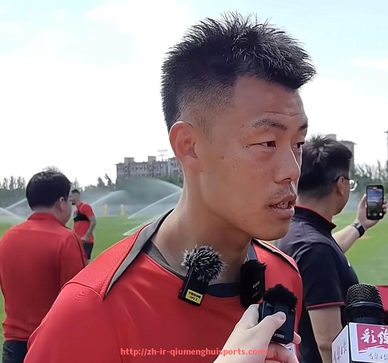 球盟会官网-NBA火箭队与“魔兽”霍华德交易事件始末全记录